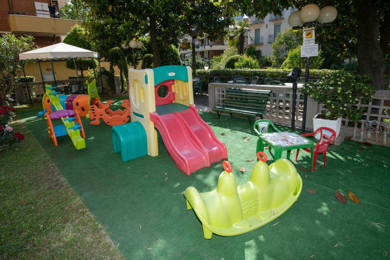 Hotel Torretta Cattolica Esterno foto